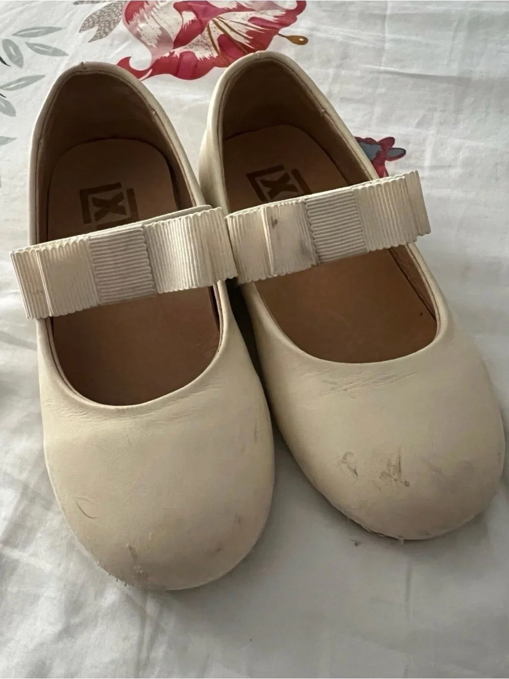 LUXELIM SZ 25 ivory leather shoes